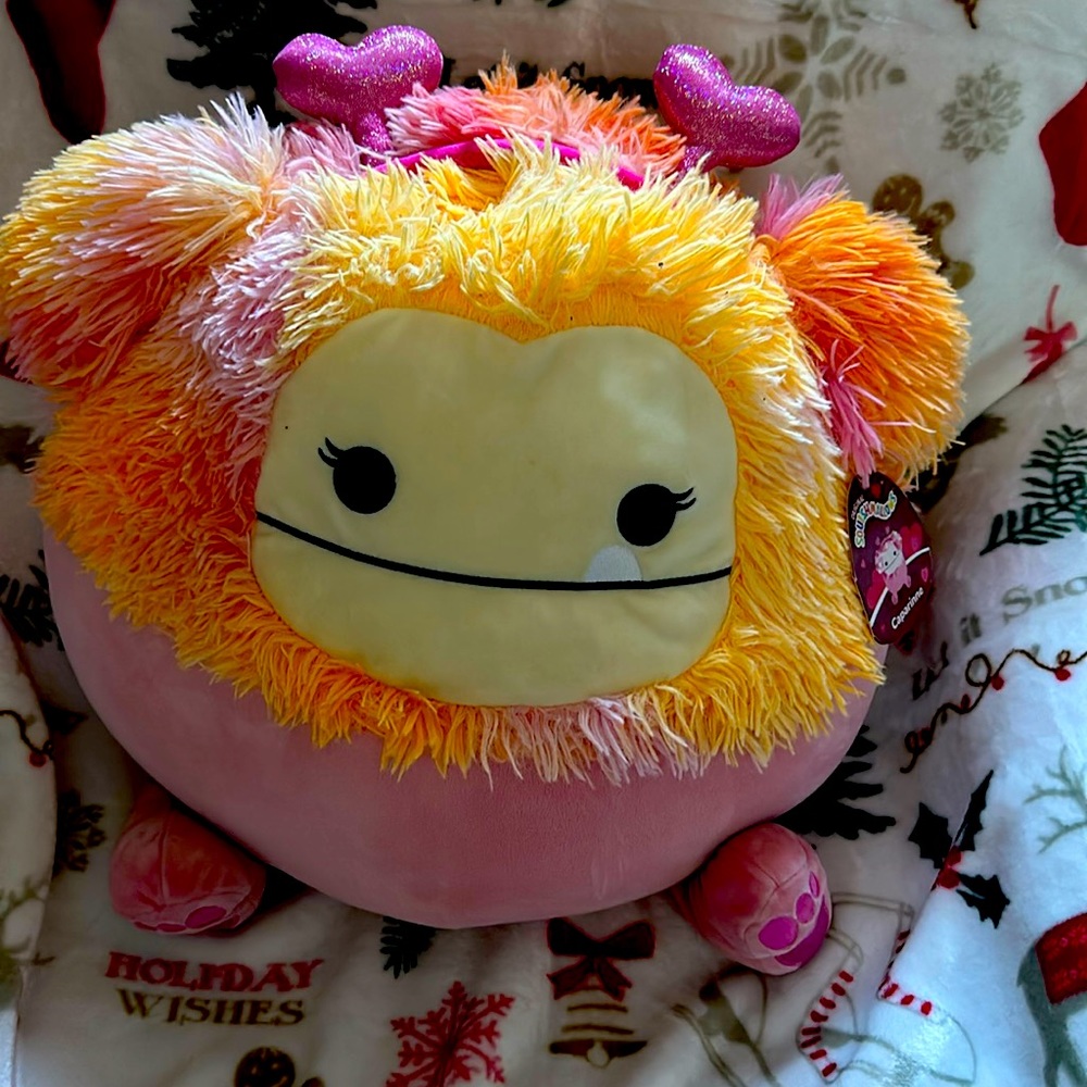 Squishmellow caparinne brand new with tags heart headband